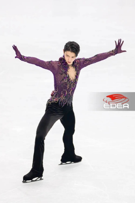 Ice Gallery Skates U.S.