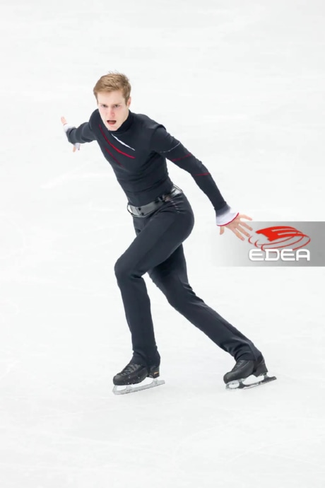 Ice Gallery Skates U.S.