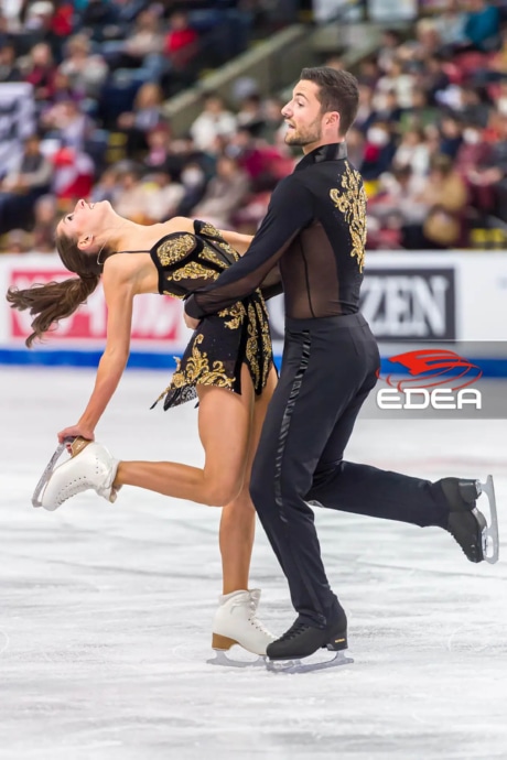 Ice Gallery Skates U.S.