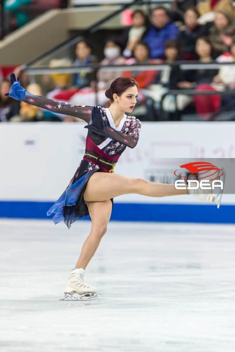 Ice Gallery Skates U.S.