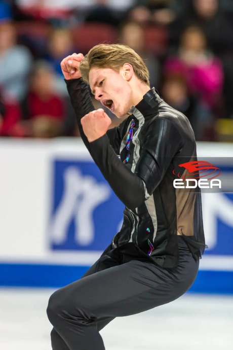 Ice Gallery Skates U.S.