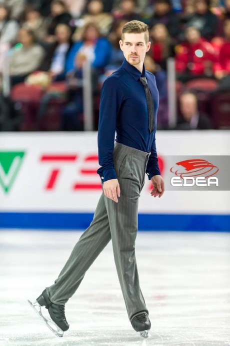 Ice Gallery Skates U.S.