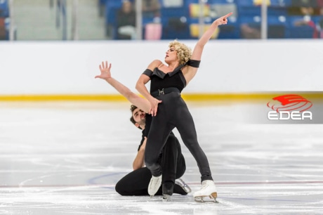 Ice Gallery Skates U.S.