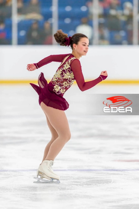 Ice Gallery Skates U.S.