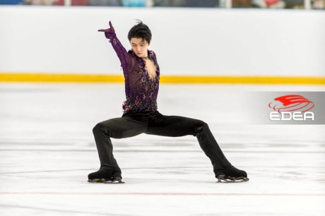 Ice Gallery Skates U.S.