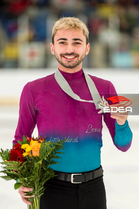 Ice Gallery Skates U.S.