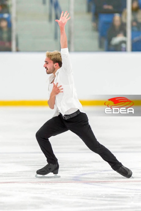 Ice Gallery Skates U.S.