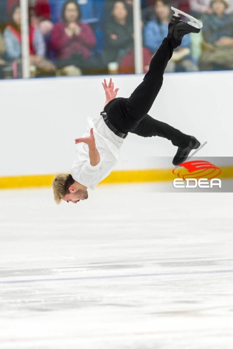 Ice Gallery Skates U.S.