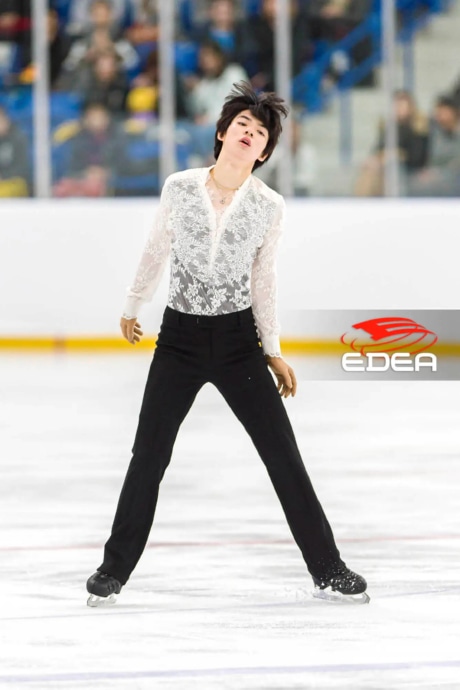Ice Gallery Skates U.S.