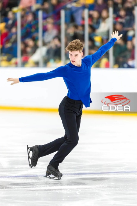 Ice Gallery Skates U.S.