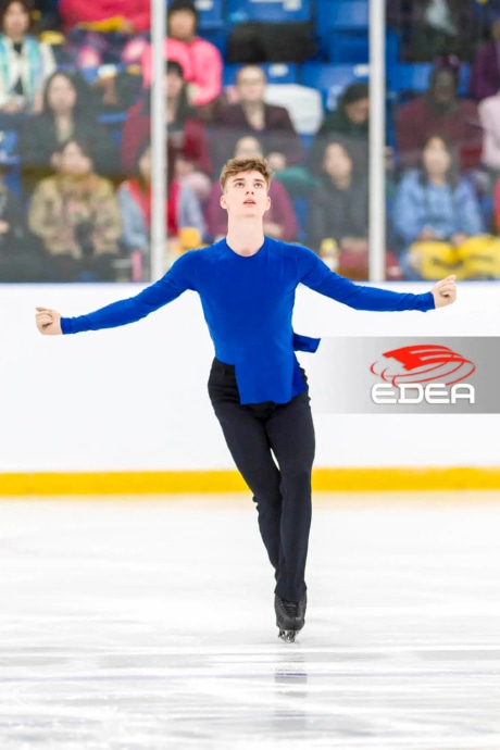 Ice Gallery Skates U.S.