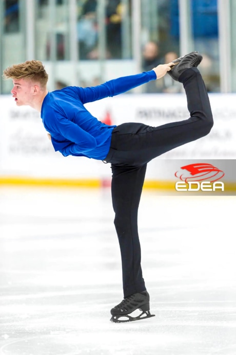 Ice Gallery Skates U.S.