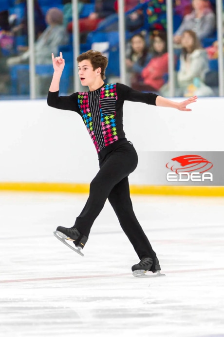 Ice Gallery Skates U.S.