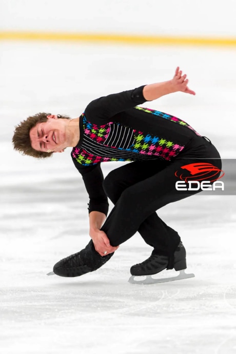 Ice Gallery Skates U.S.