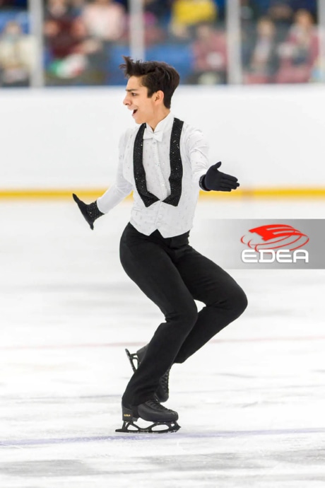 Ice Gallery Skates U.S.