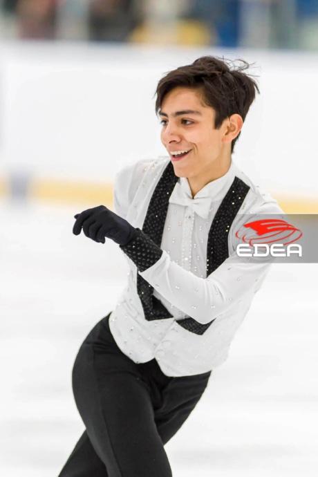 Ice Gallery Skates U.S.