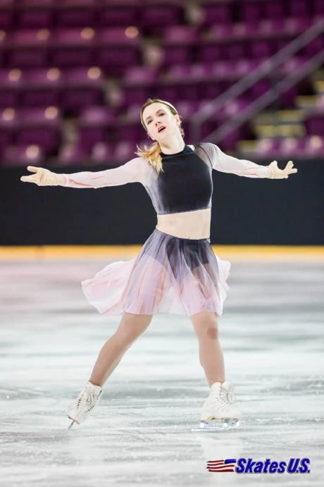 Ice Gallery Skates U.S.