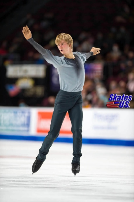 Ice Gallery Skates U.S.