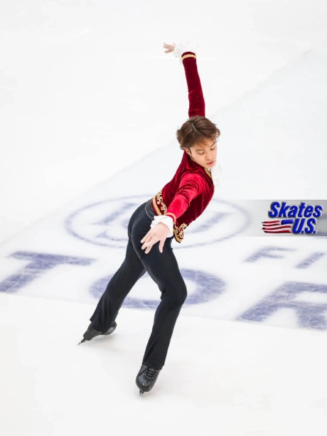 Ice Gallery Skates U.S.