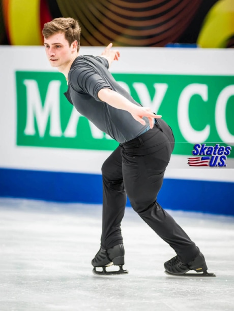 Ice Gallery Skates U.S.