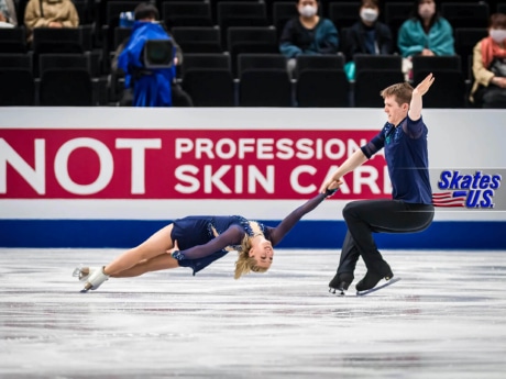 Ice Gallery Skates U.S.