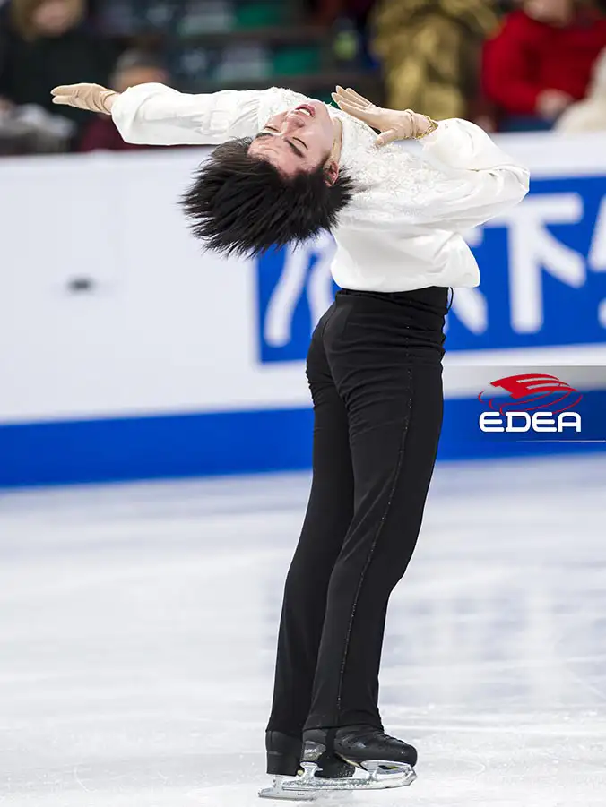 Ice Gallery Skates U.S.