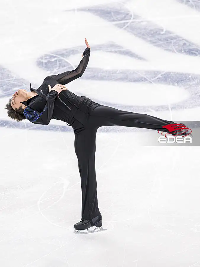 Ice Gallery Skates U.S.