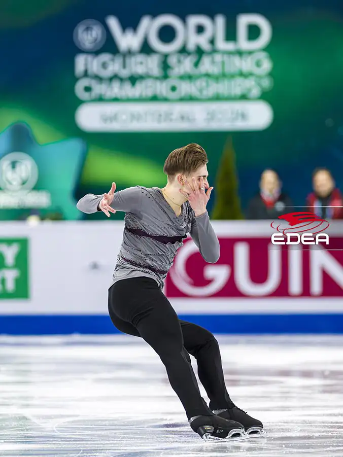 Ice Gallery Skates U.S.