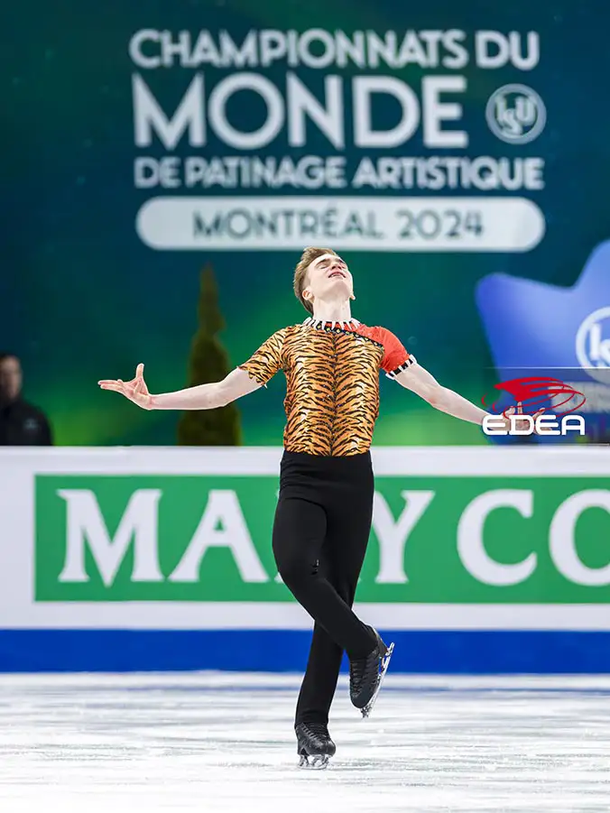Ice Gallery Skates U.S.