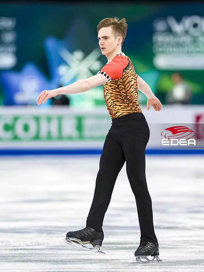 Ice Gallery Skates U.S.