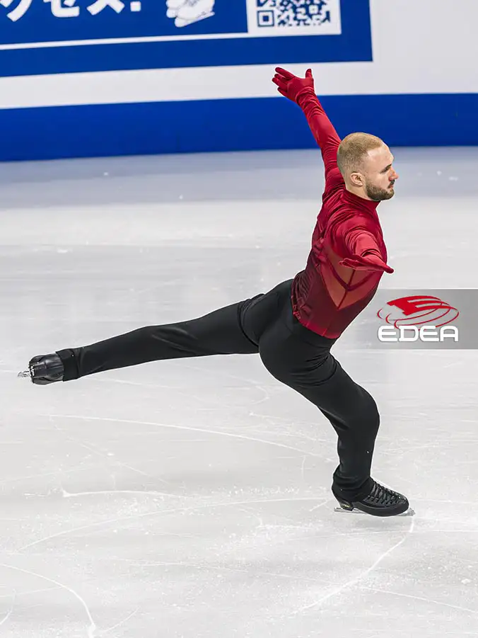 Ice Gallery Skates U.S.