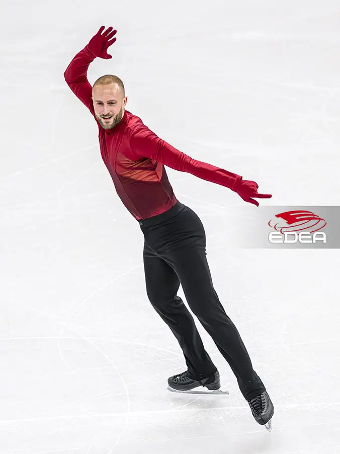 Ice Gallery Skates U.S.