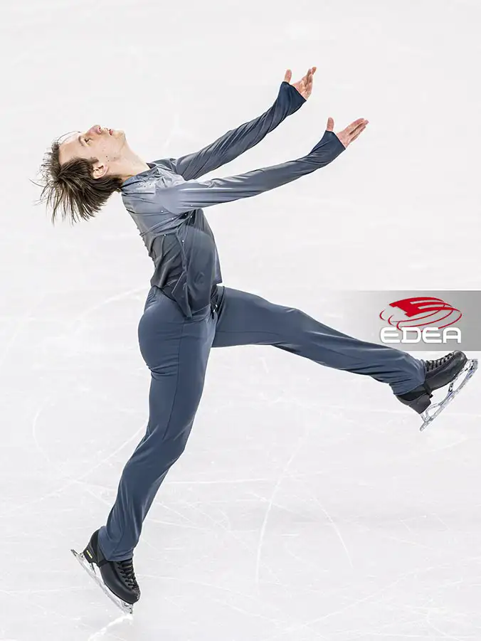 Ice Gallery Skates U.S.