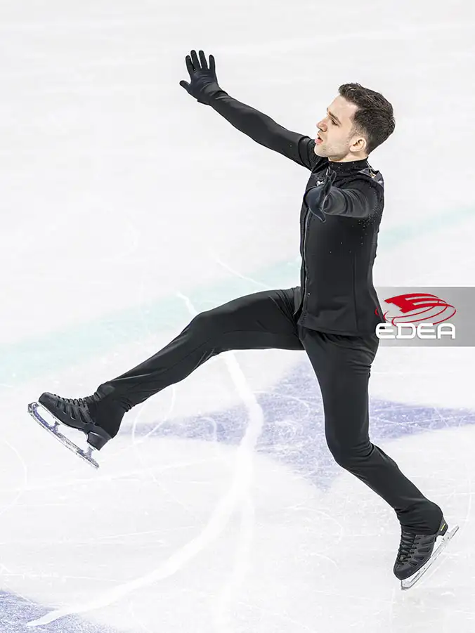 Ice Gallery Skates U.S.