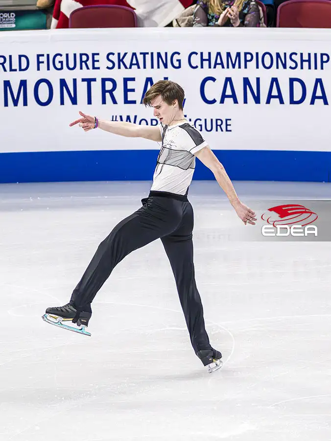 Ice Gallery Skates U.S.