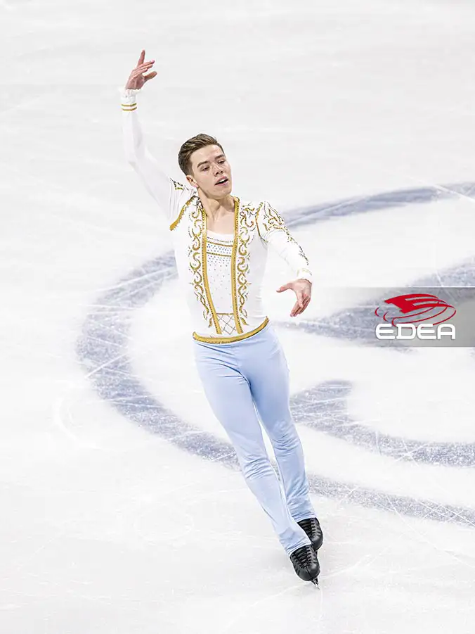 Ice Gallery Skates U.S.