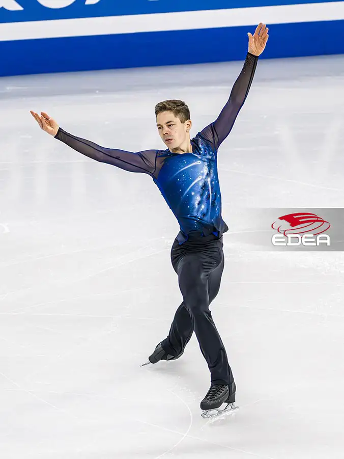 Ice Gallery Skates U.S.
