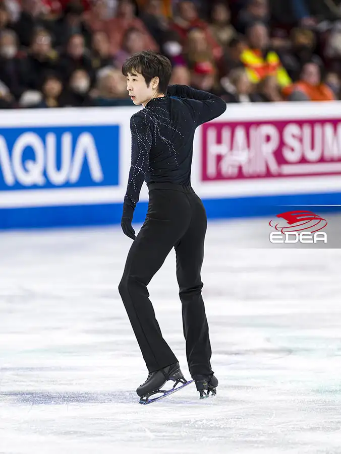 Ice Gallery Skates U.S.