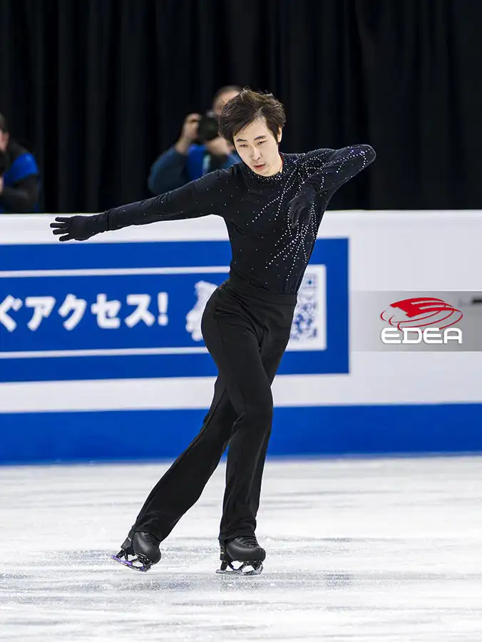 Ice Gallery Skates U.S.