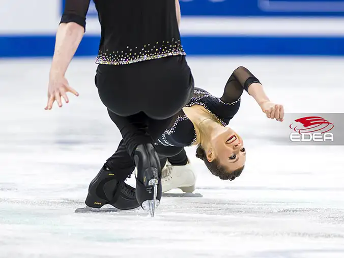 Ice Gallery Skates U.S.