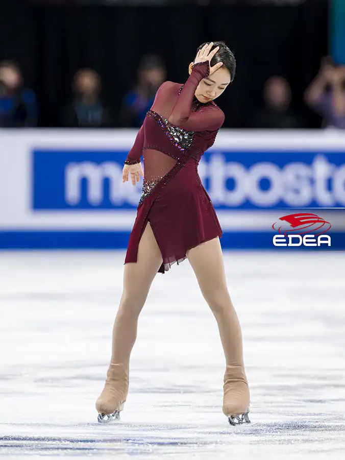 Ice Gallery Skates U.S.