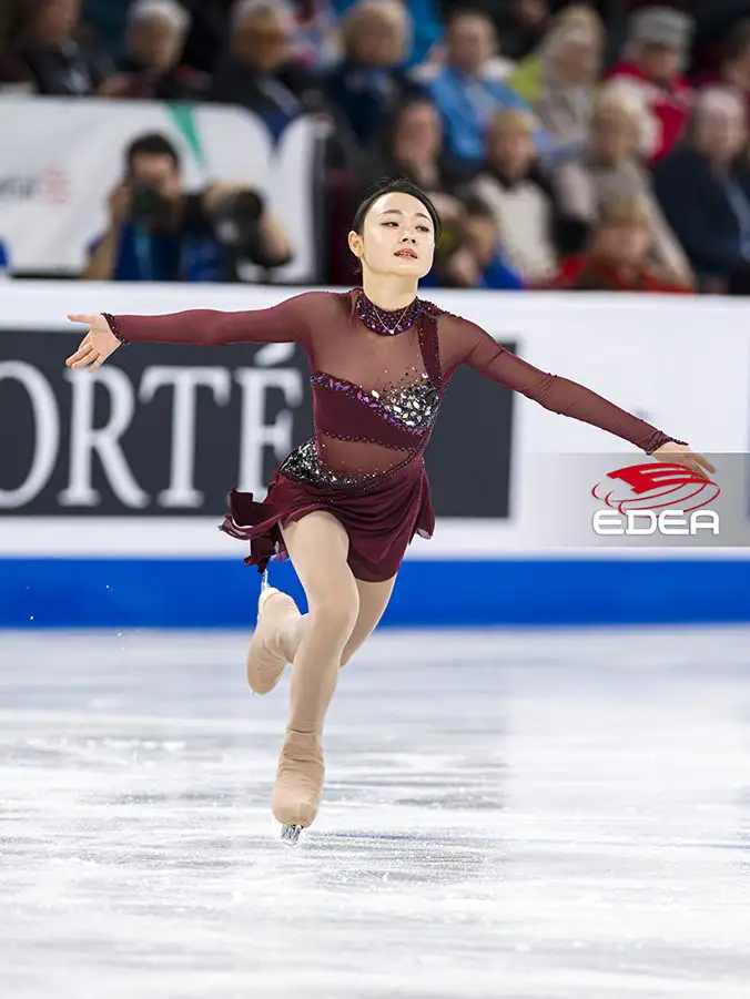 Ice Gallery Skates U.S.