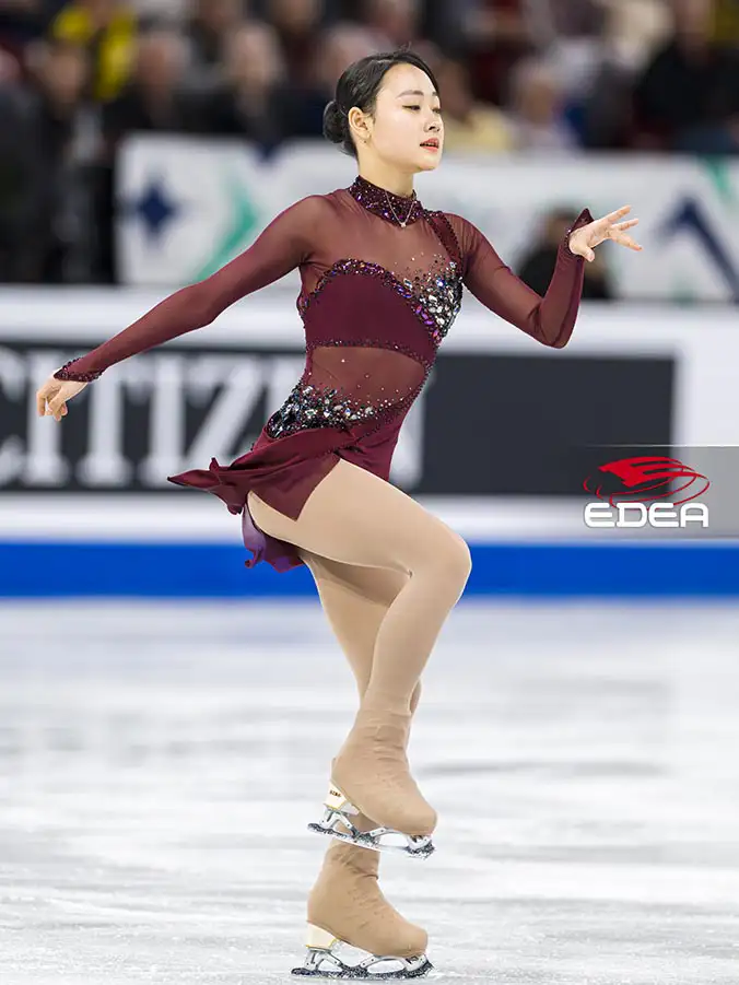 Ice Gallery Skates U.S.