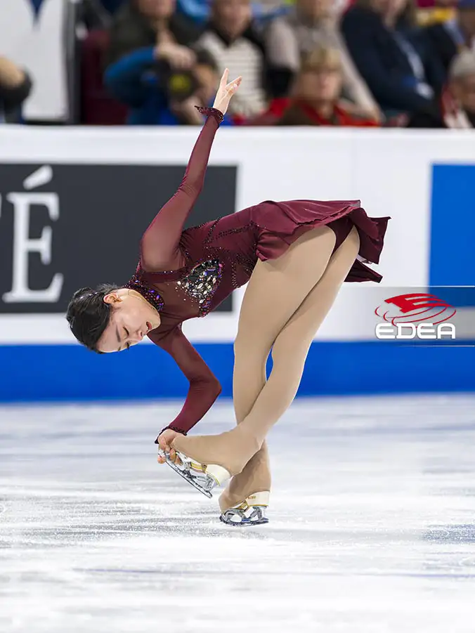 Ice Gallery Skates U.S.