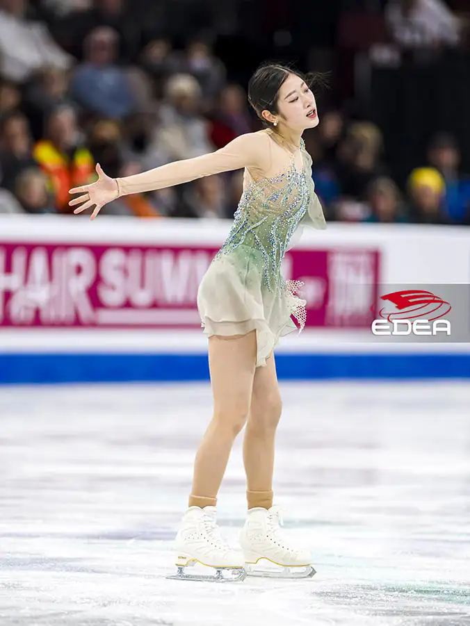 Ice Gallery Skates U.S.