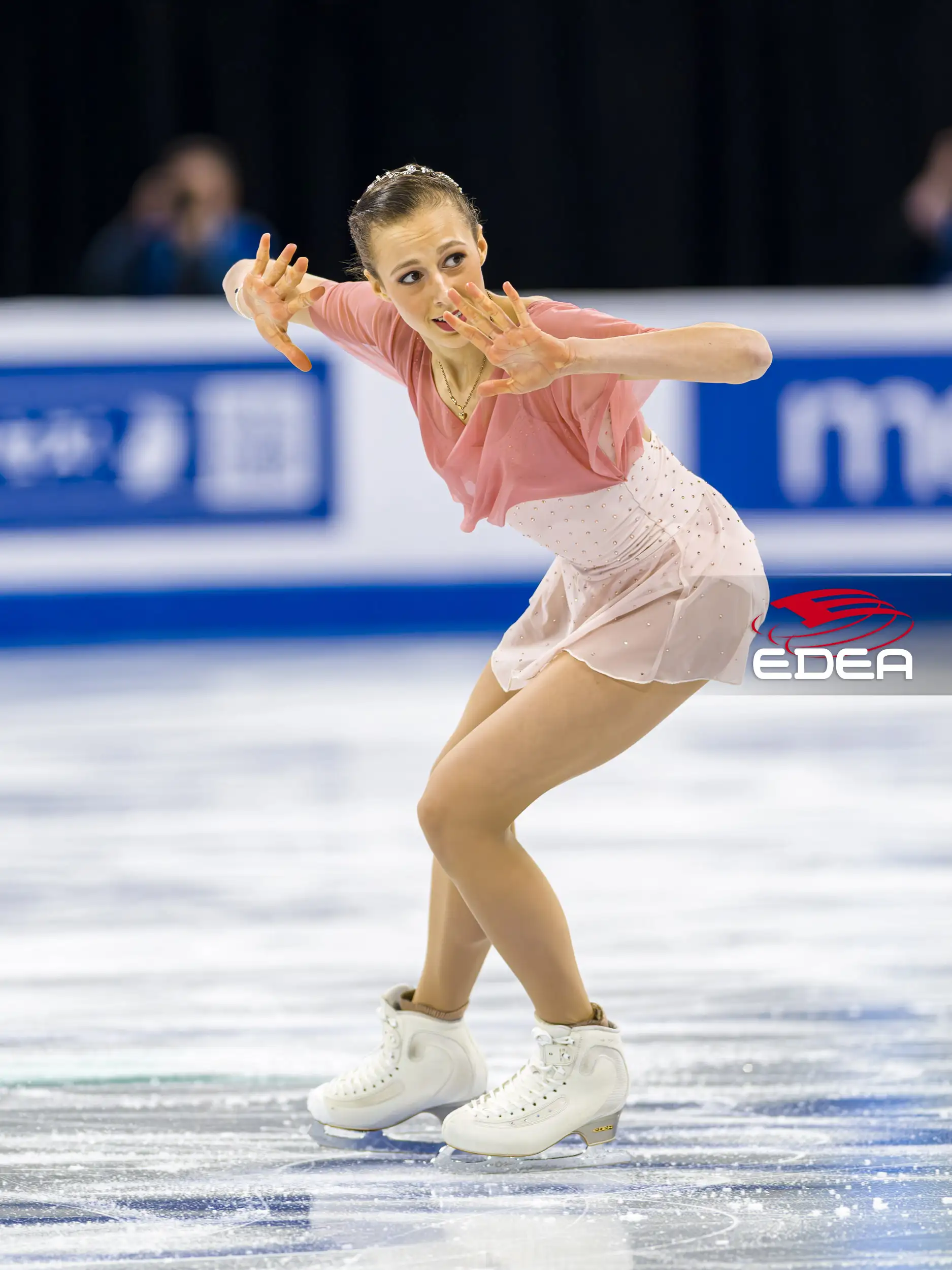 Ice Gallery Skates U.S.