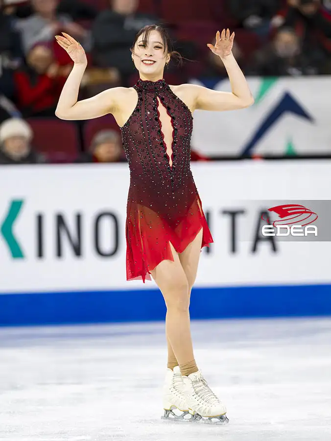 Ice Gallery Skates U.S.