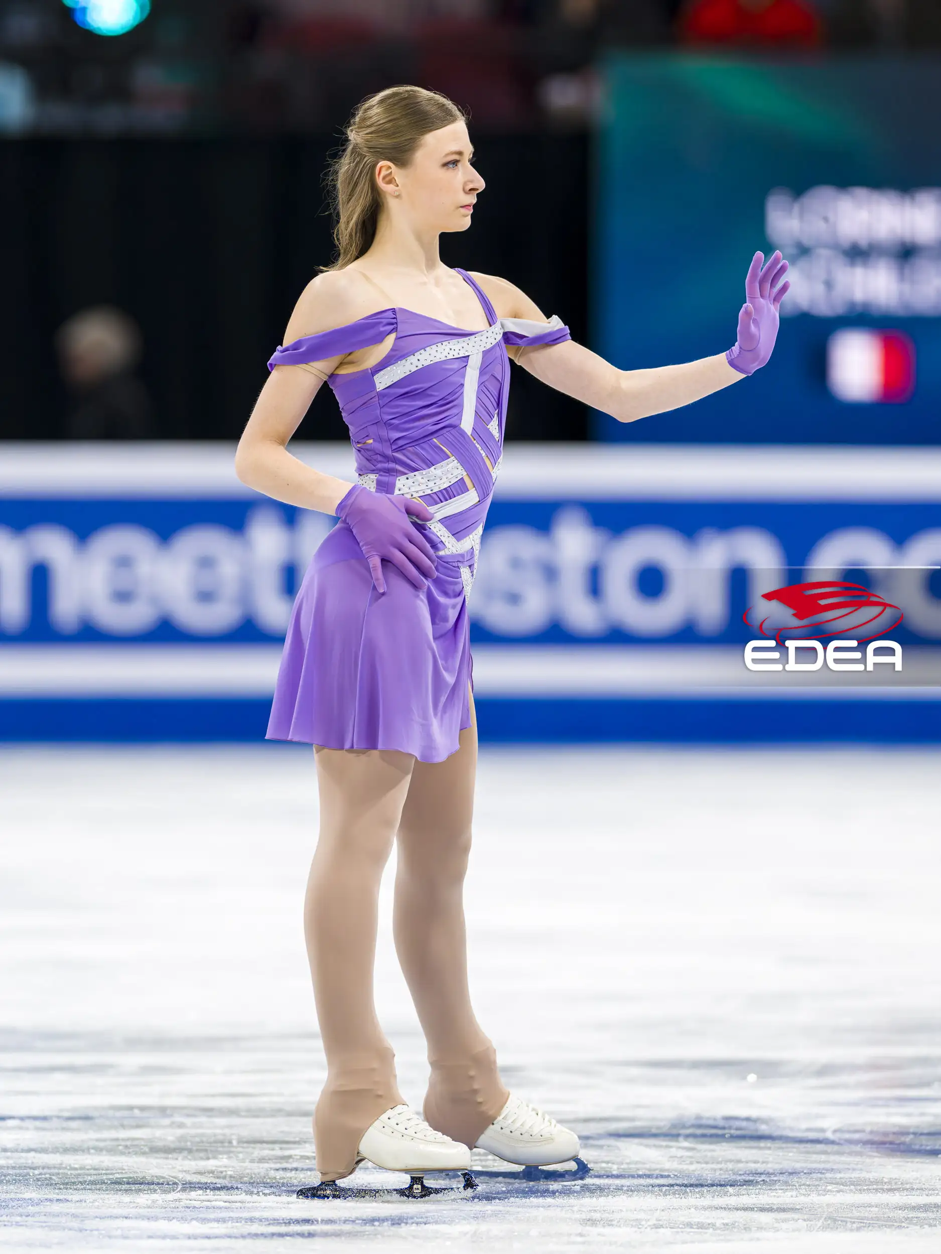 Ice Gallery Skates U.S.