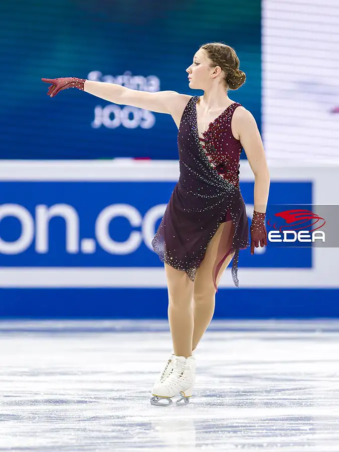 Ice Gallery Skates U.S.
