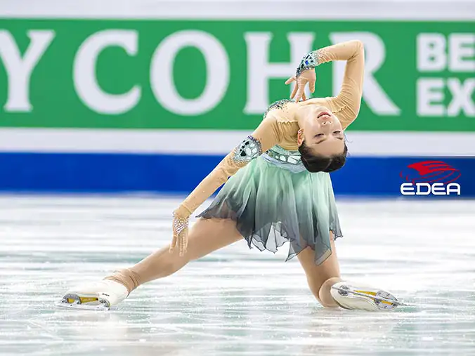 Ice Gallery Skates U.S.